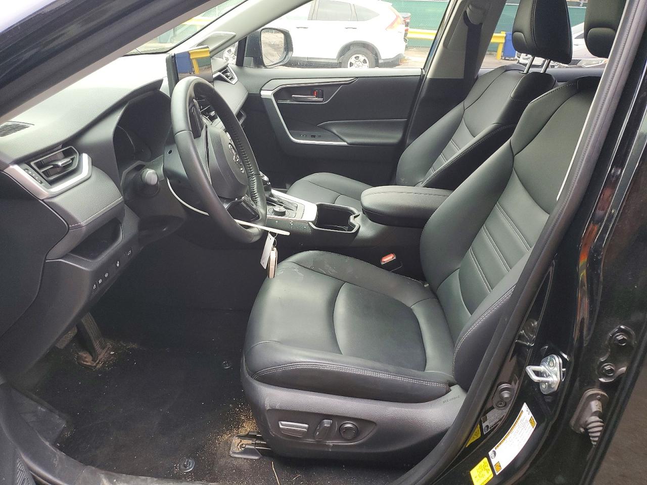2024 Toyota Rav4 VIN JTMB6RFV8RD123551 photo 7