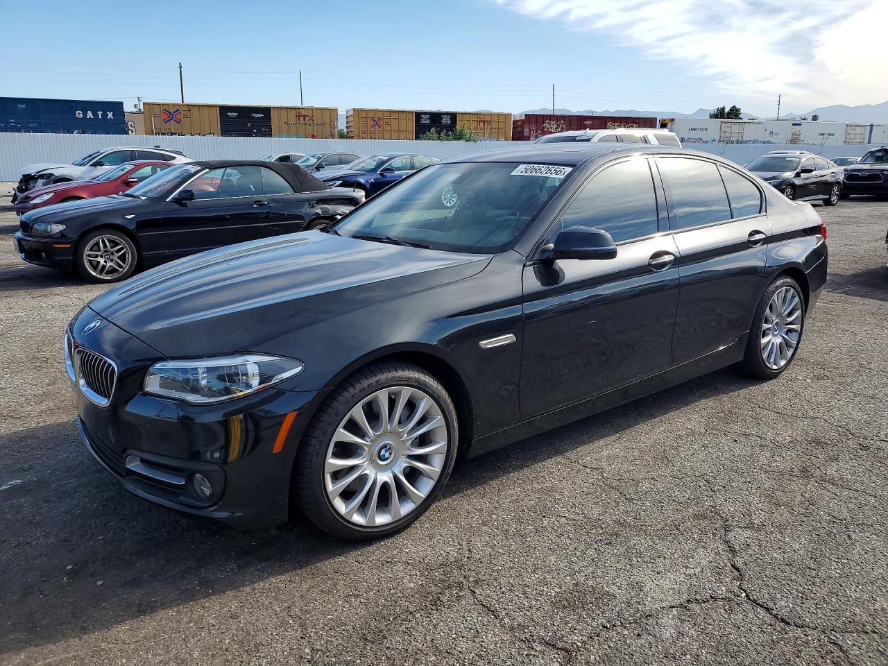 2016 BMW 5 series VIN WBA5B3C56GG256814 photo 1