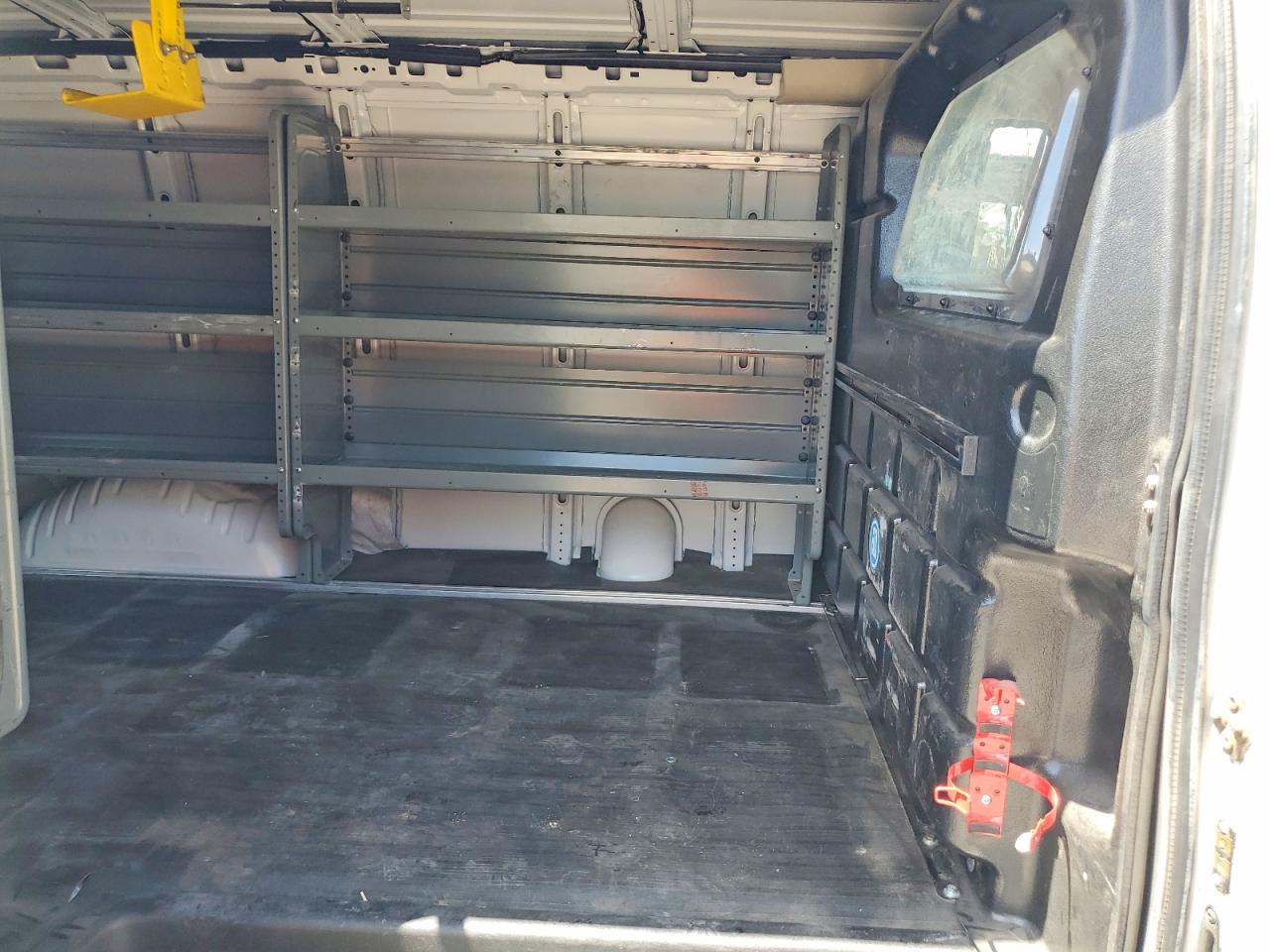 2019 CHEV Express VIN 1GCWGAFPXK1372099 photo 11