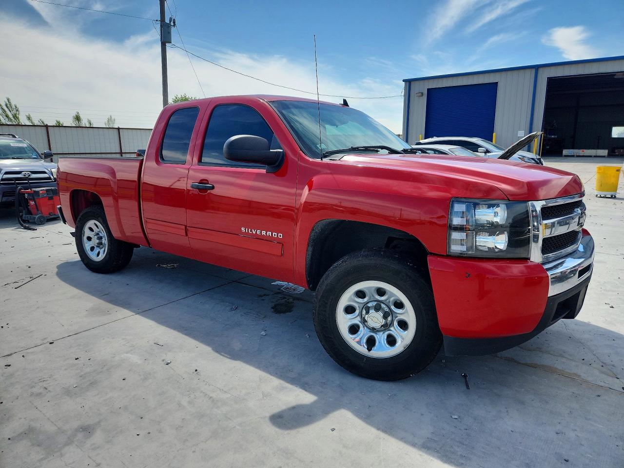 2010 Chevrolet Silverado VIN 1GCSCREA7AZ286352 photo 4