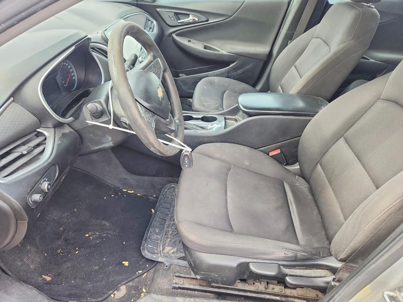 2020 Chevrolet Malibu VIN 1G1ZB5ST5LF025959 photo 7