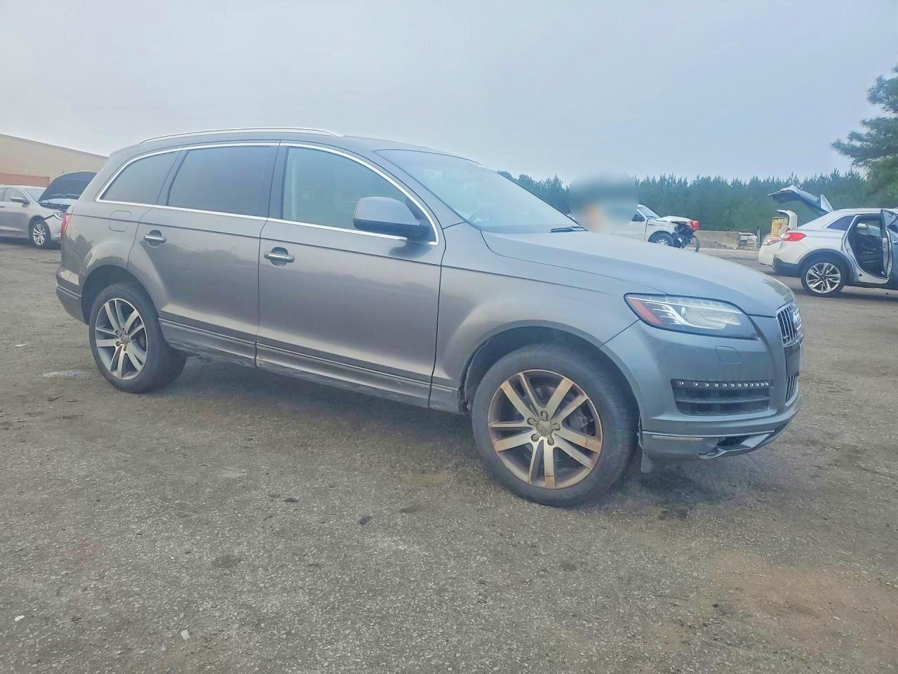 2014 Audi Q7 VIN WA1LGAFE4ED018125 photo 4