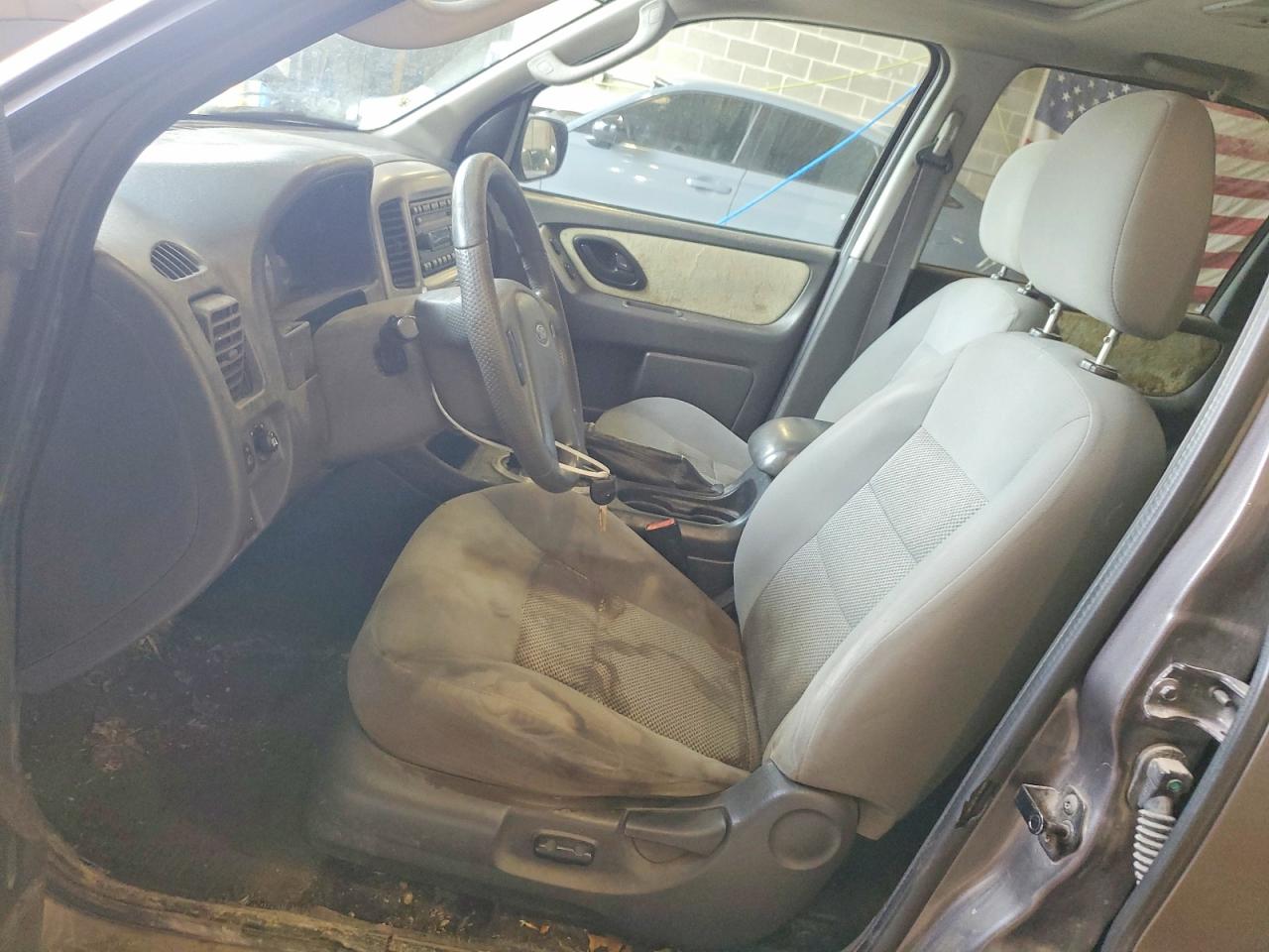 2006 Ford Escape VIN 1FMYU93Z36KA42287 photo 7