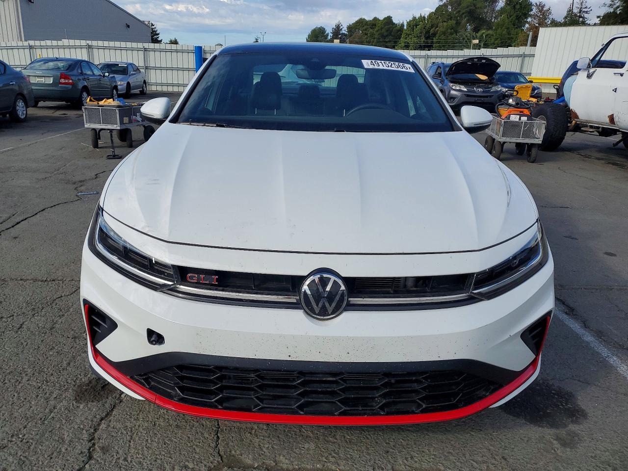 2025 Volkswagen Jetta VIN 3VW2T7BU9SM031818 photo 5
