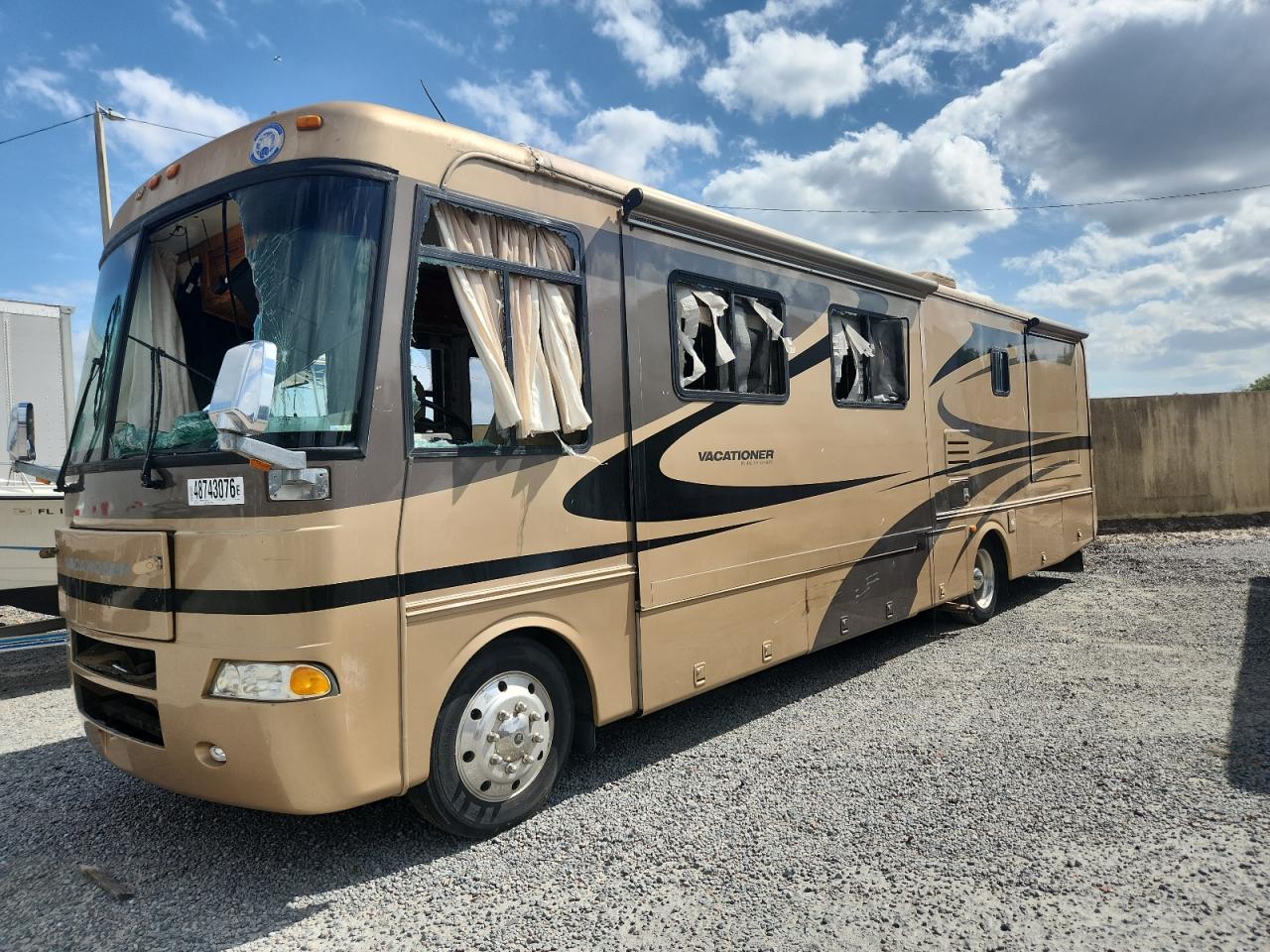 2004 WORKHORSE All other VIN 5B4MPA7G443389838 photo 2