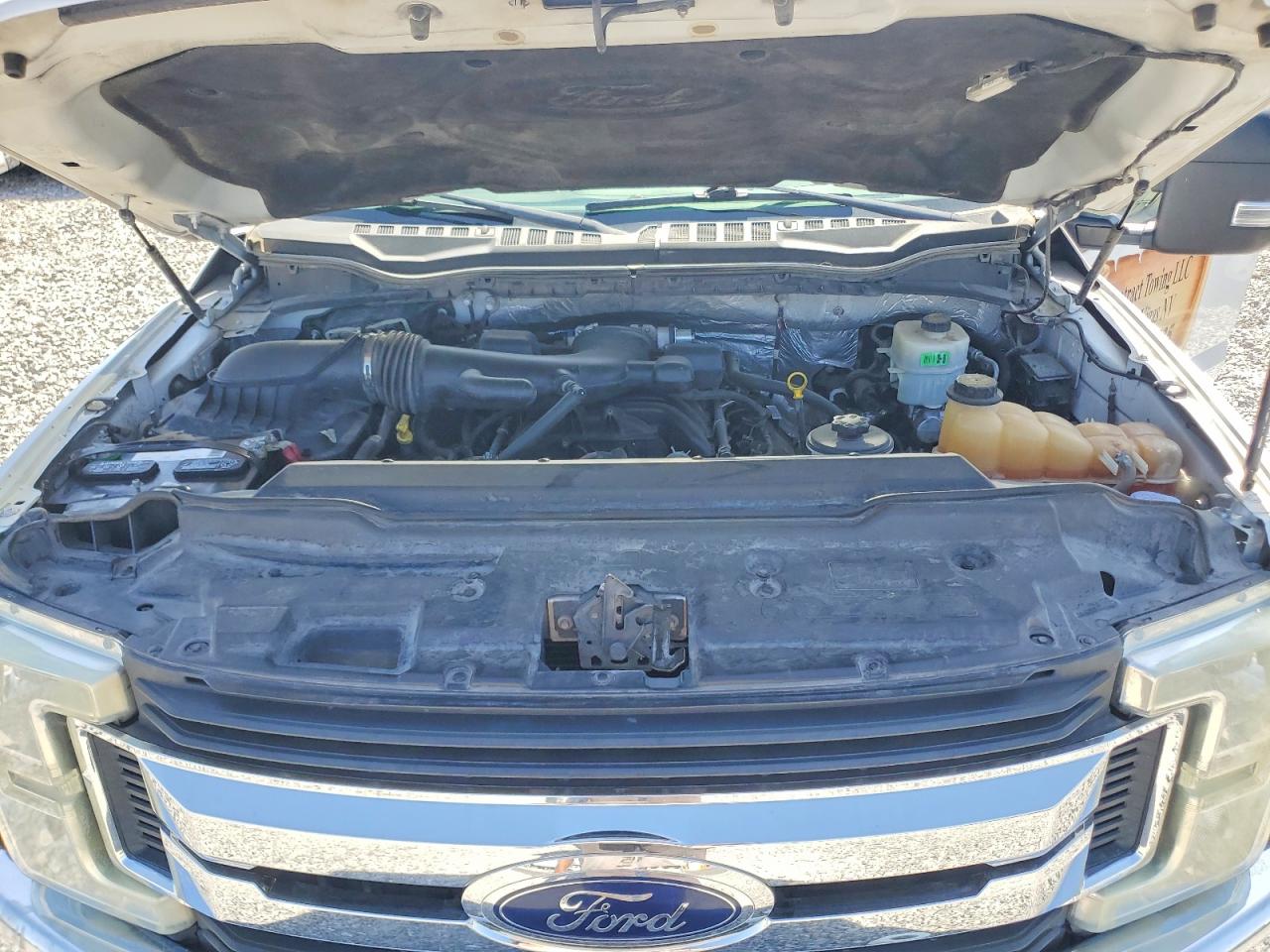 2017 FORD F550 VIN 1FDUF5GYXHDA01729 photo 11
