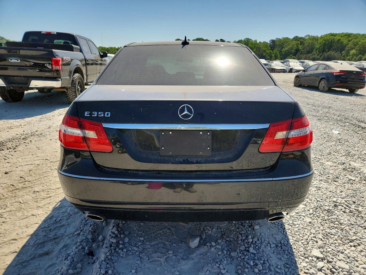 2013 E-class VIN WDDHF5KB8DA676554 photo 6