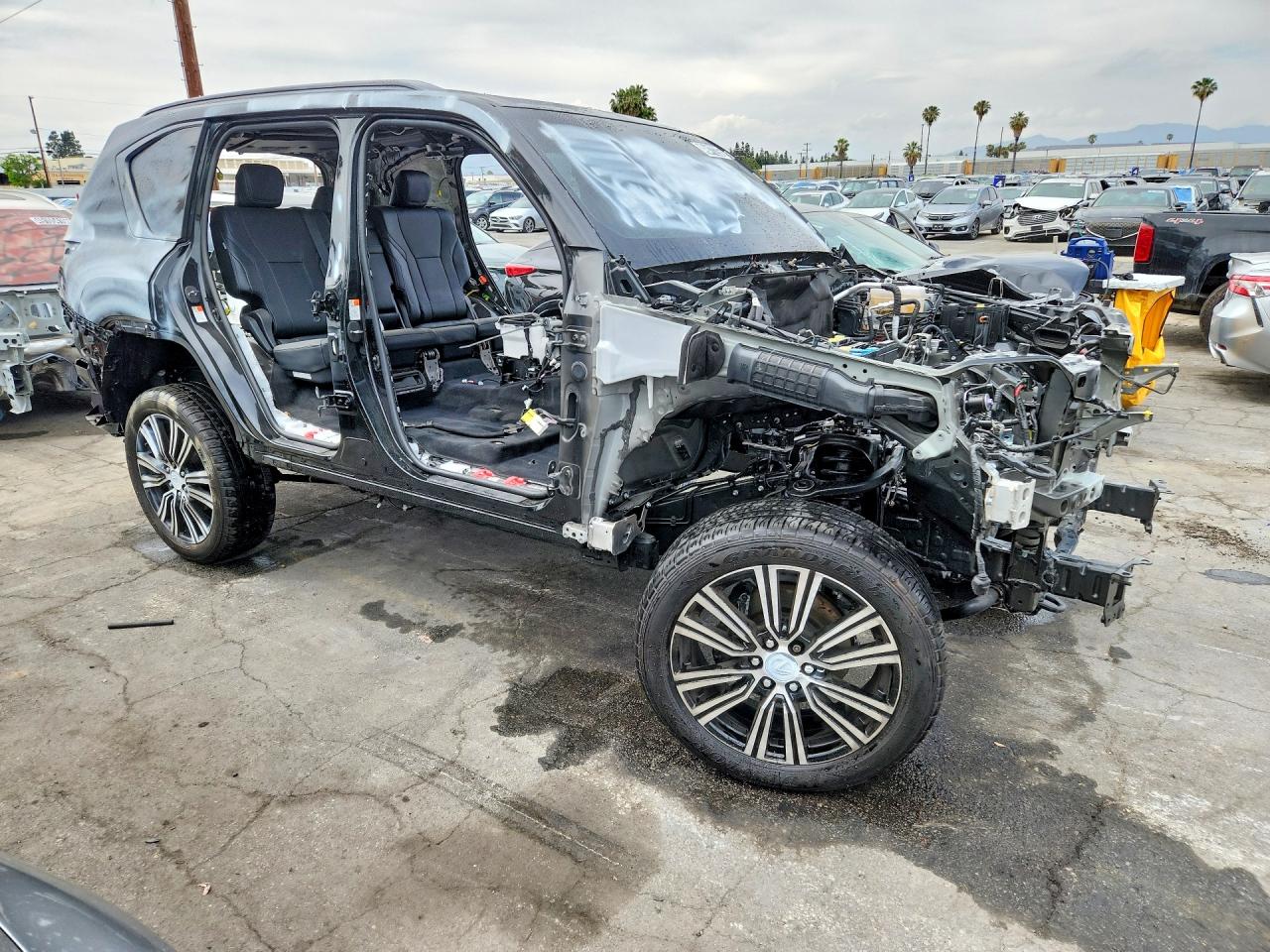 2024 Lexus Lx 600 Luxury VIN JTJGB7CX5R4065214 photo 4