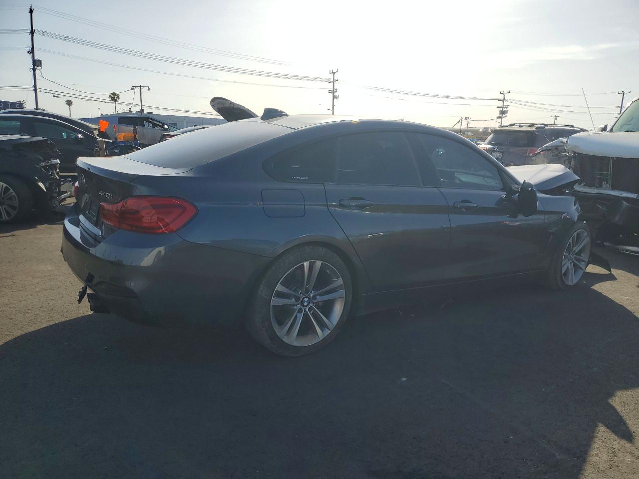 2019 BMW 4 series VIN WBA4J5C54KBM66103 photo 3