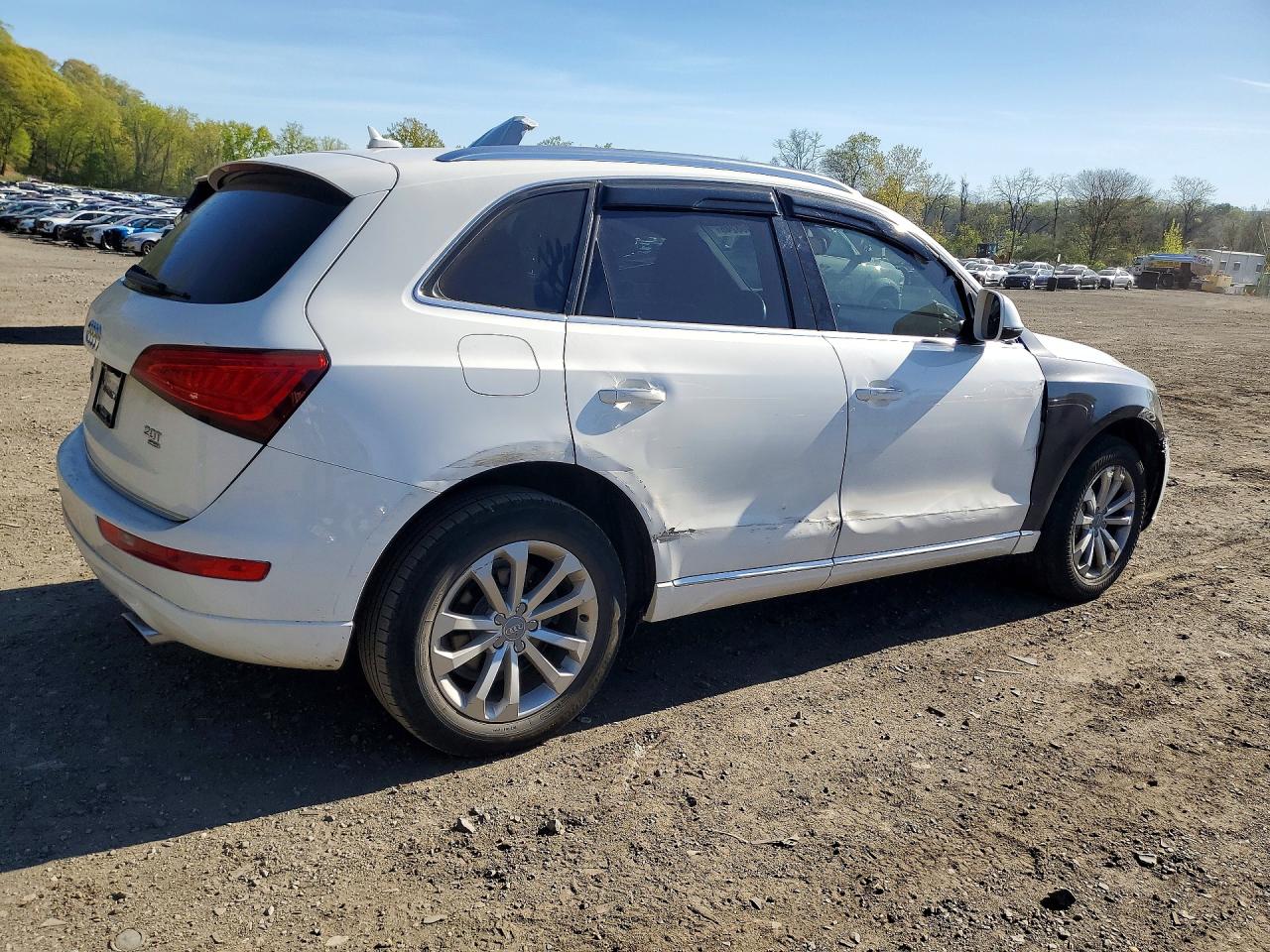 2015 Audi Q5 VIN WA1CFAFP0FA051713 photo 3