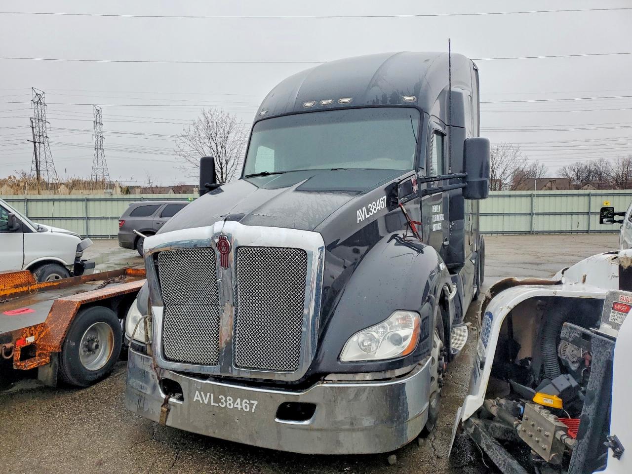 2017 KENWORTH All models VIN 1XKYD49X9HJ134241 photo 2