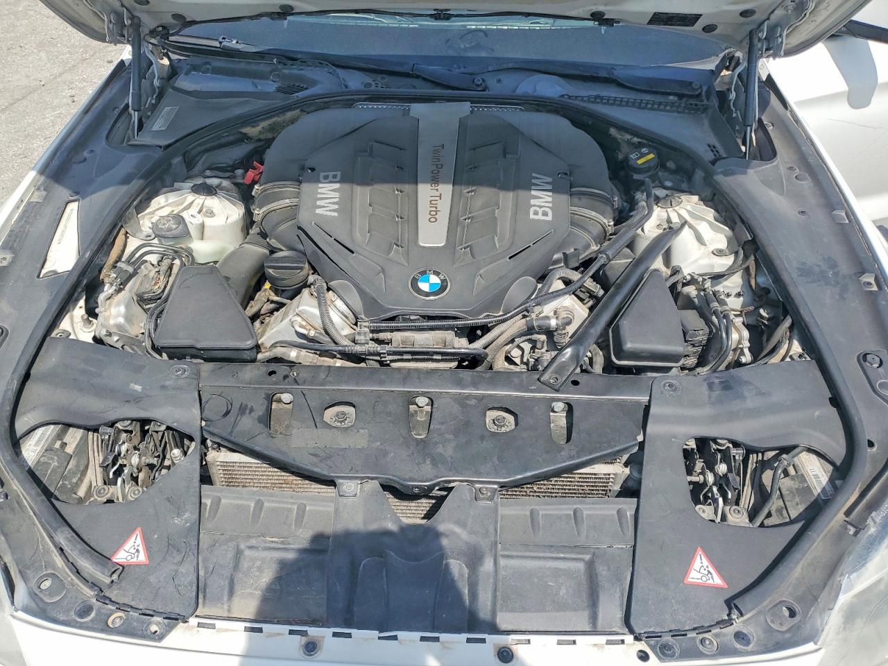 2015 BMW 6 series VIN WBA6B2C5XFGB99629 photo 11