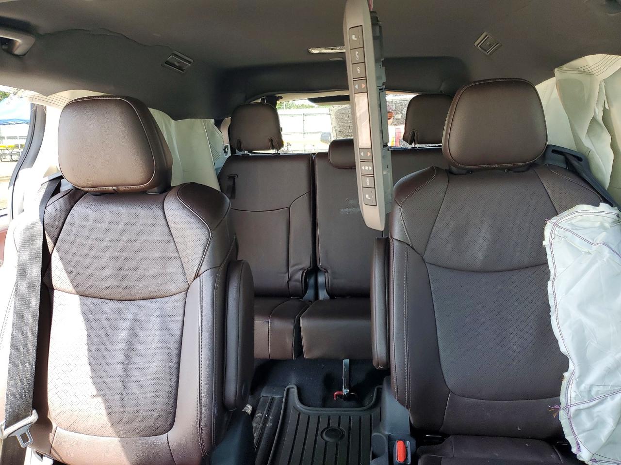 2021 Toyota Sienna VIN 5TDESKFC2MS009847 photo 10