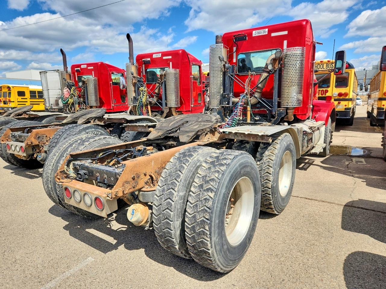 2014 KENWORTH All other VIN 1XKDD49X3EJ417440 photo 4
