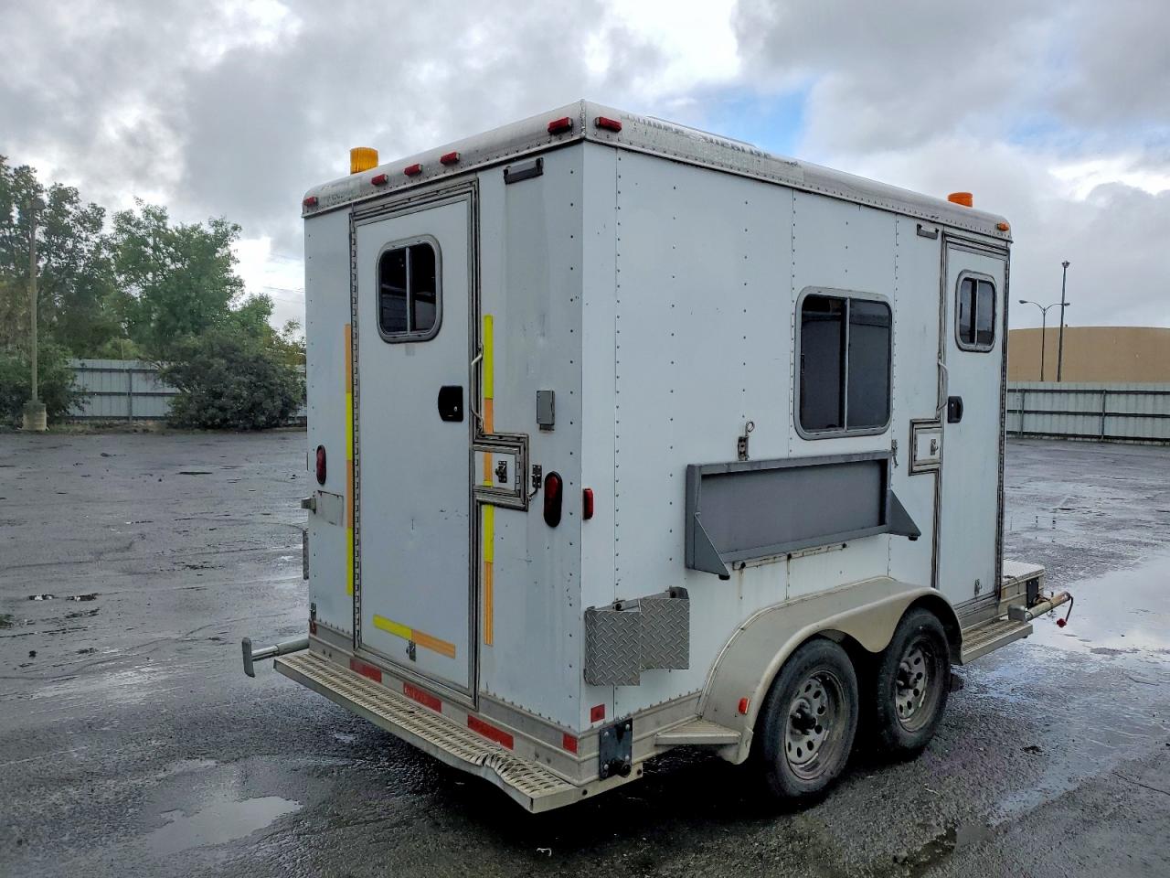 2000 PELSUE FIBER OPTIC SPLICING TRAILER VIN 4FGL01126YC032670 photo 4