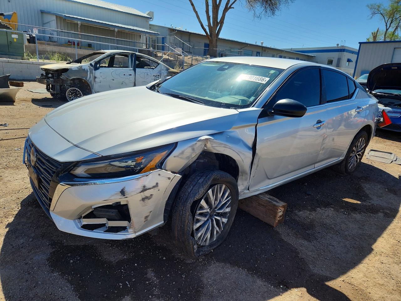 2024 Altima VIN 1N4BL4DV0RN304643 photo 1