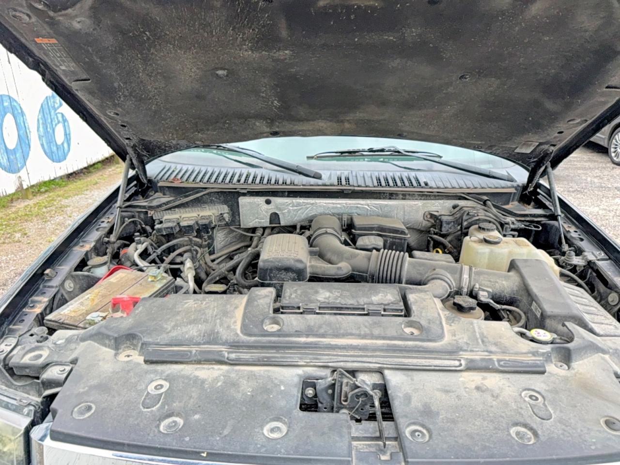 2014 Ford Expedition VIN 1FMJU2A55EEF03527 photo 7