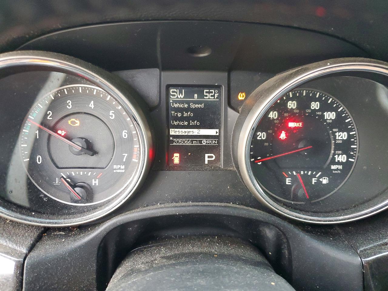 2011 JEEP Cherokee VIN 1J4RR4GG5BC614951 photo 9