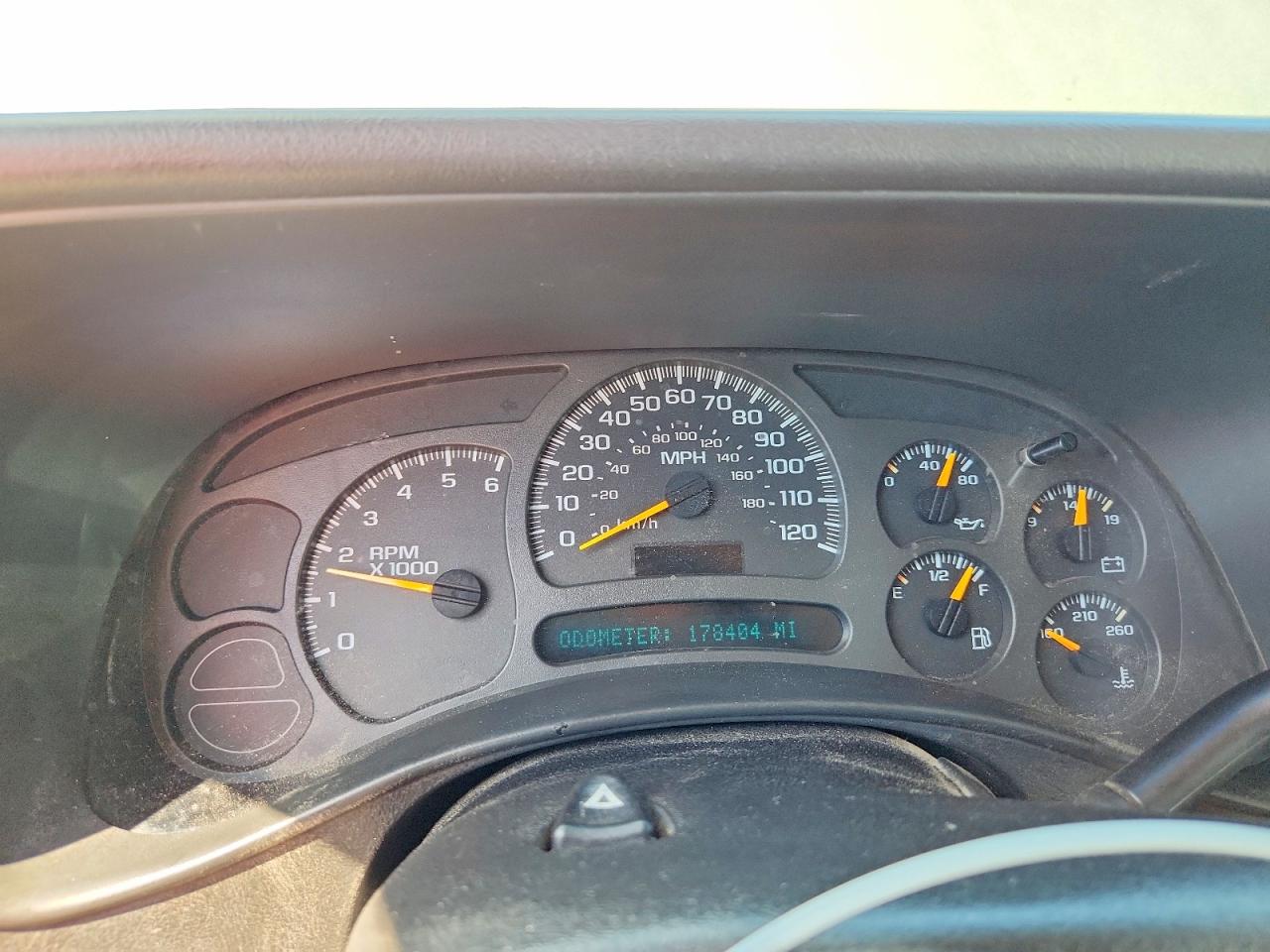 2003 Chevrolet Silverado VIN 1GCEC14X53Z199055 photo 9