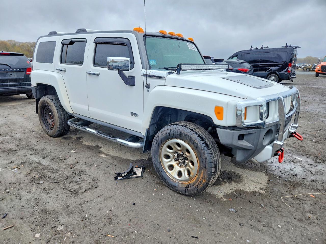 2008 Hummer H3 VIN 5GTEN13E988153521 photo 4