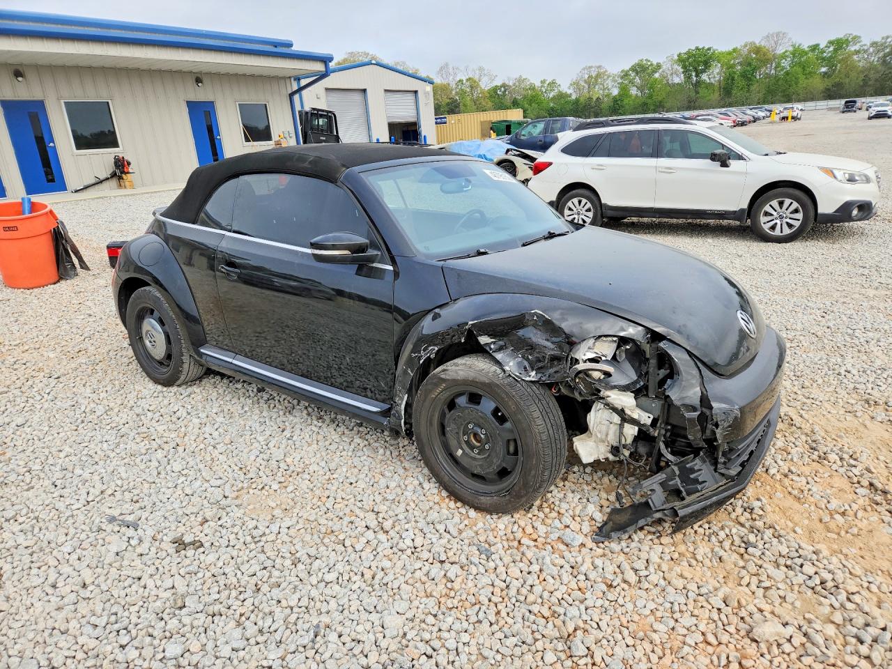 2014 Volkswagen Beetle VIN 3VW517AT1EM813269 photo 4