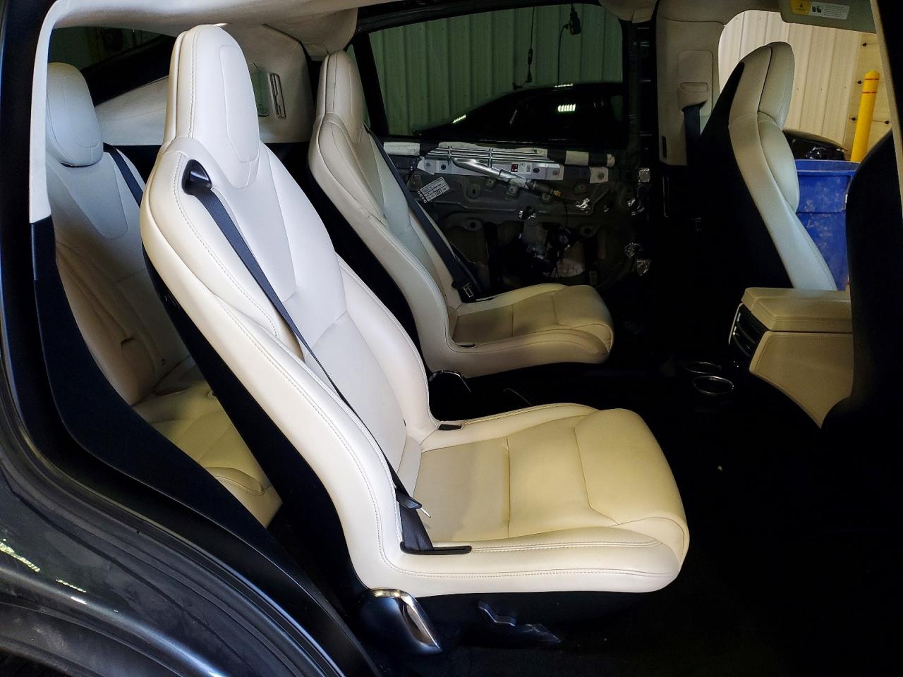2017 TESLA Model x VIN 5YJXCBE2XHF074499 photo 11