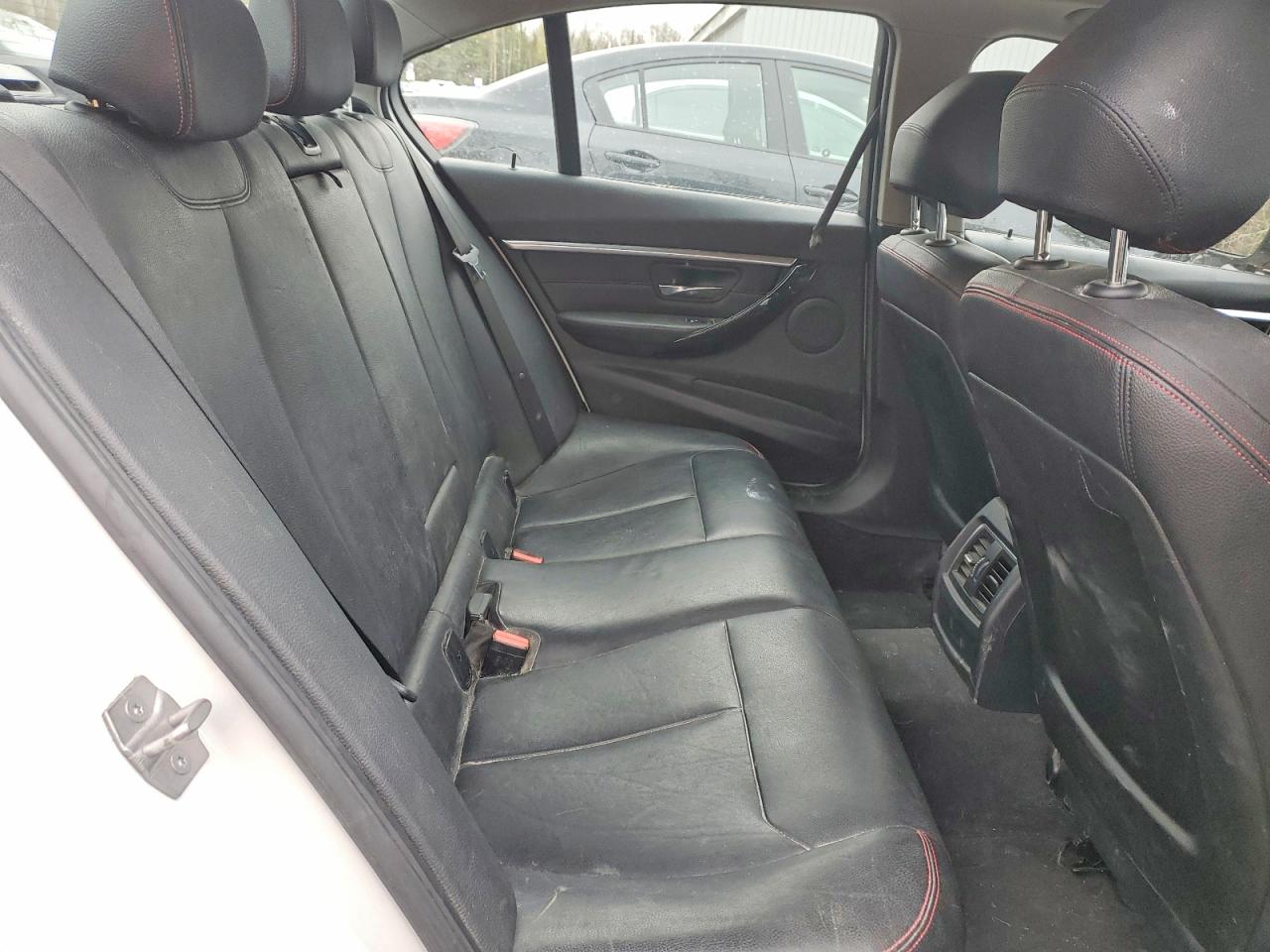2016 BMW 3 series VIN WBA8E5G56GNT94505 photo 10