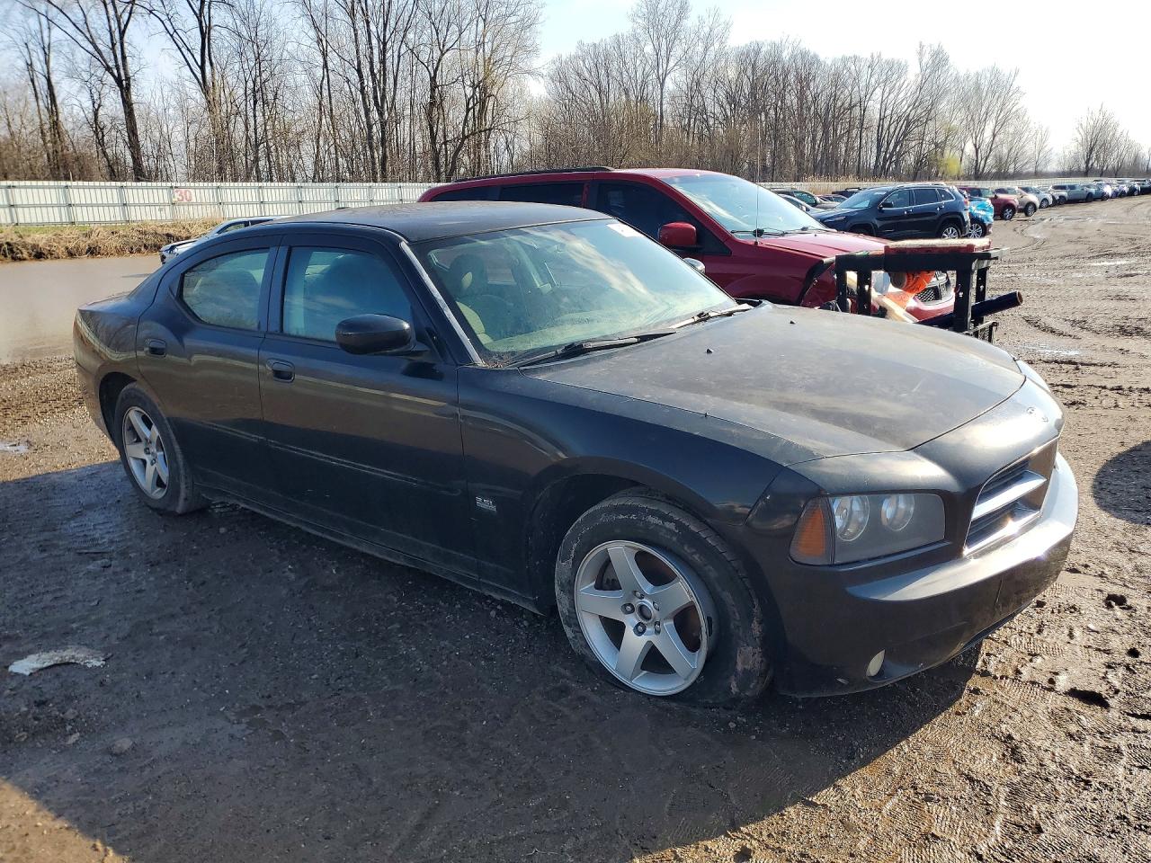 2010 Dodge Charger VIN 2B3CA3CV5AH252991 photo 4