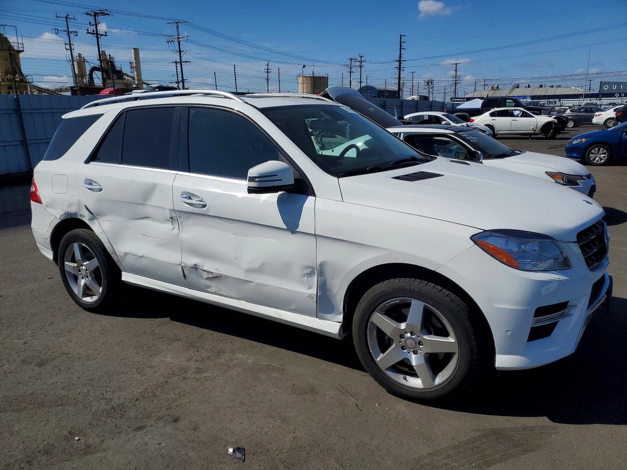 2014 Mercedes-Benz M-class VIN 4JGDA5JB2EA293294 photo 4