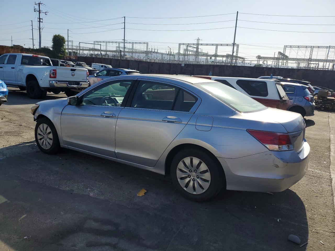 2009 Honda Accord lx VIN 1HGCP26389A000164 photo 2