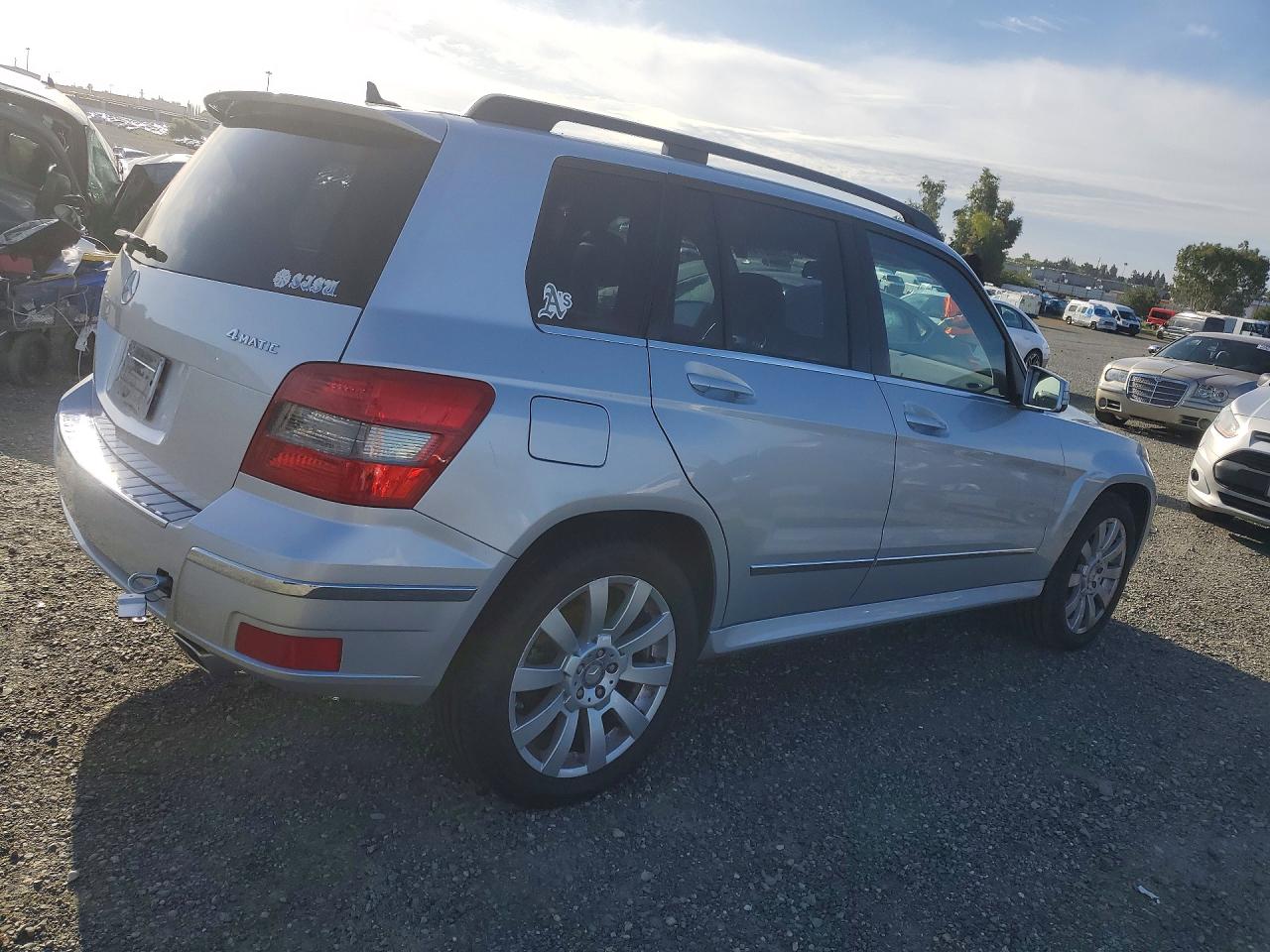 2012 Mercedes-Benz Glk-class VIN WDCGG8HB1CF804706 photo 3