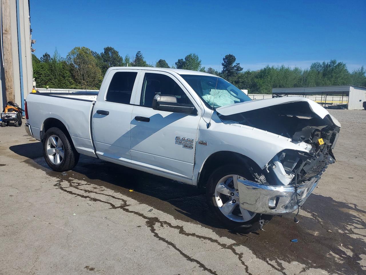 2024 Ram 1500 VIN 1C6RR6FT0RS183619 photo 4