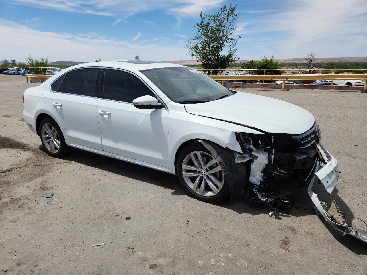 2018 Passat VIN 1VWBA7A35JC030101 photo 4