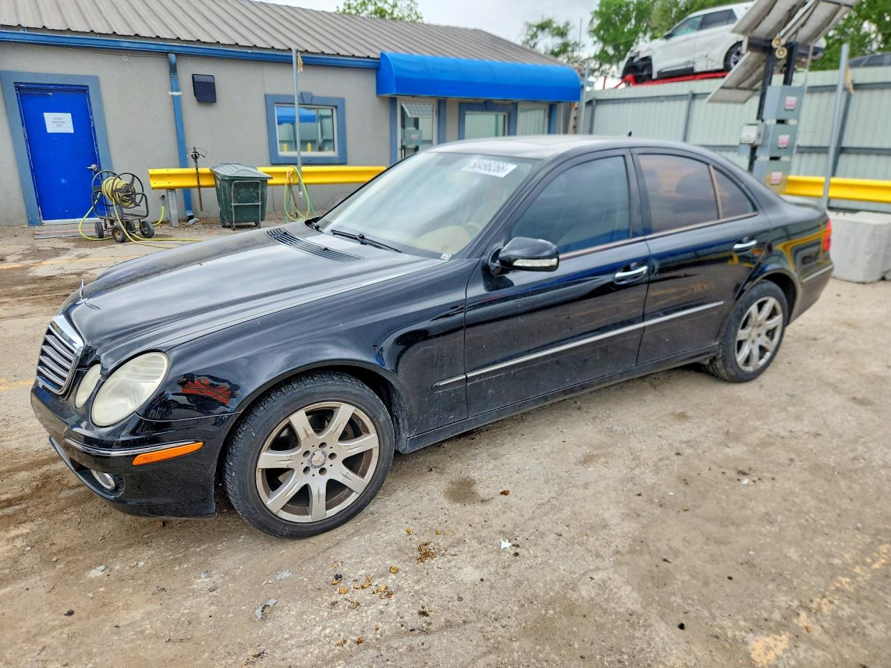 2008 Mercedes-Benz E-class VIN WDBUF87X58B248003 photo 1