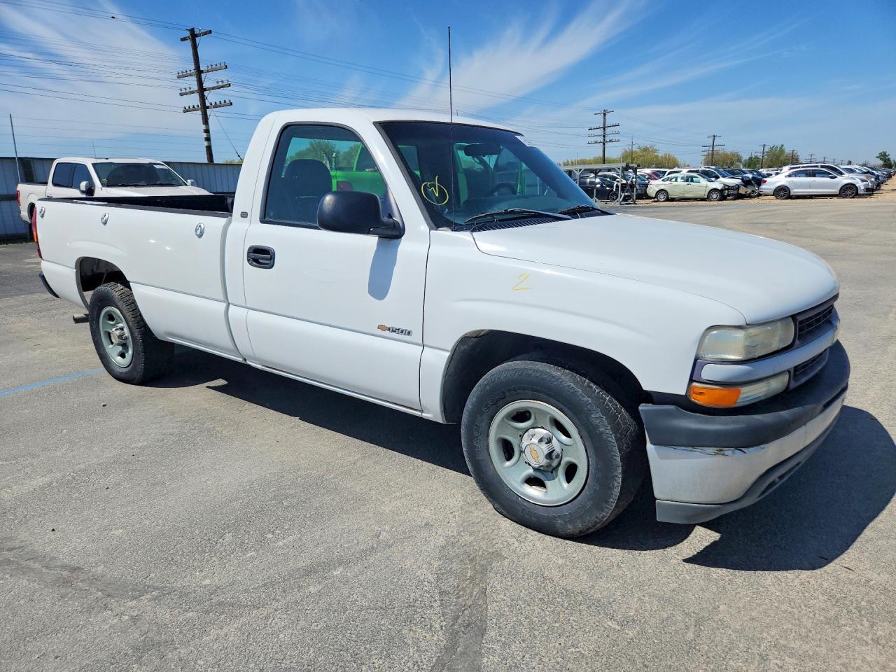 2001 CHEV Silverado VIN 1GCEC14WX1Z260369 photo 4