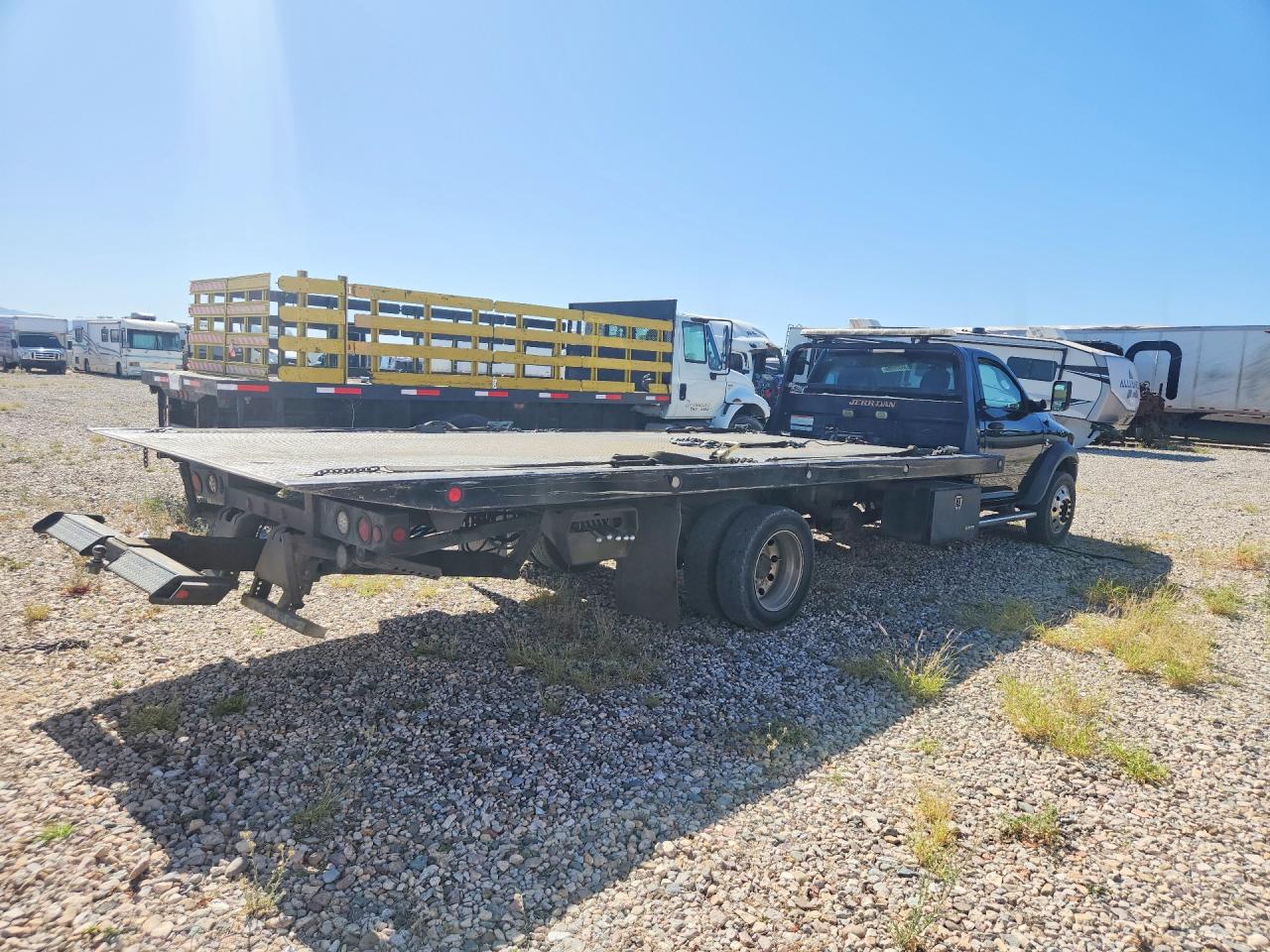 2017 Ram 5500 VIN 3C7WRMDL4HG643313 photo 3