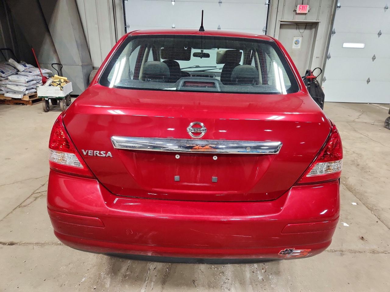 2011 NISSAN Versa VIN 3N1BC1AP5BL449720 photo 6