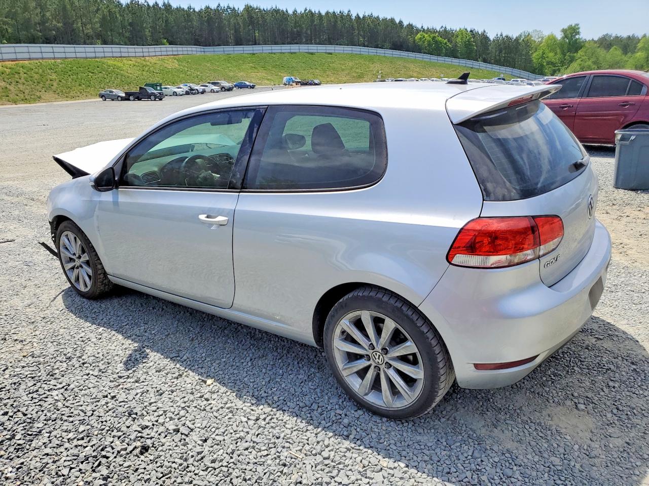 2012 Volkswagen Golf VIN WVWMM7AJ9CW119754 photo 2