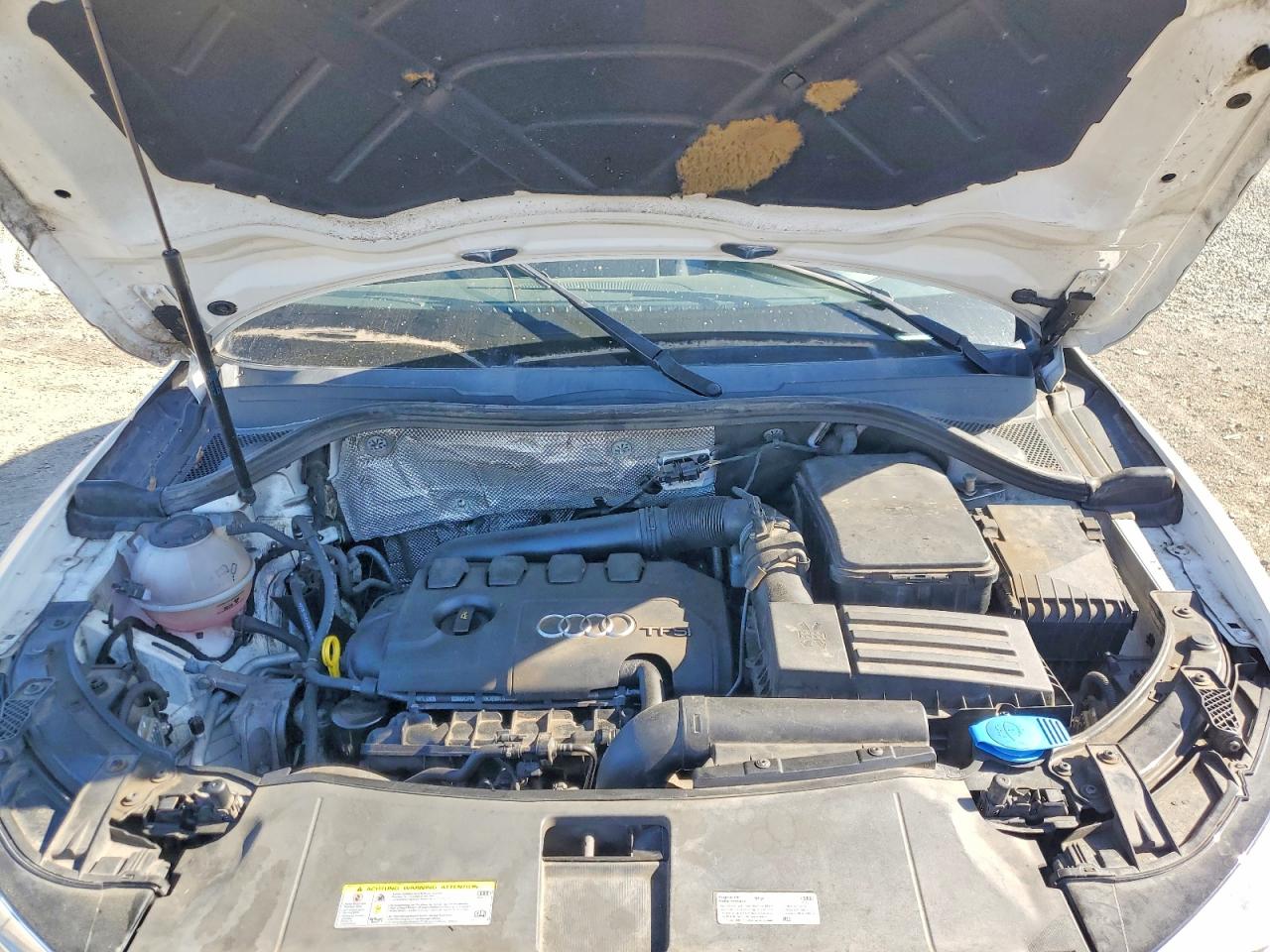 2016 Audi Q3 VIN WA1BFCFSXGR011394 photo 12