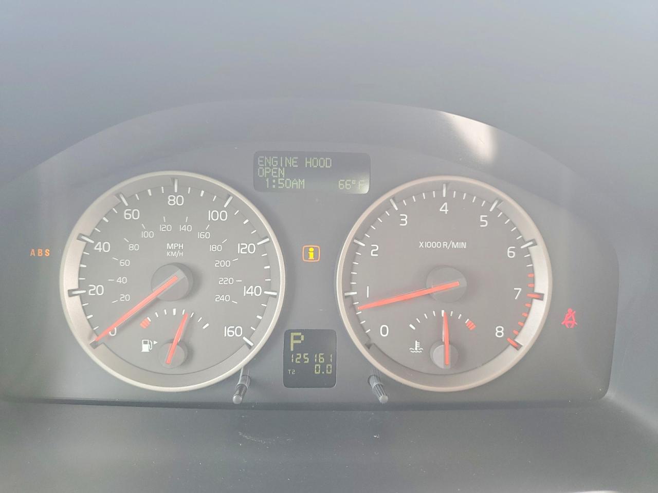 2005 Volvo S40 VIN YV1MS390452101810 photo 9