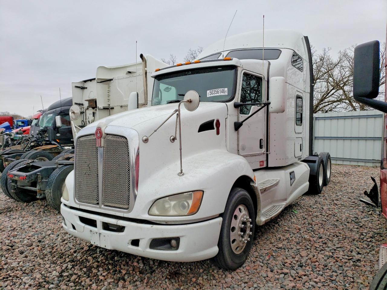 2013 KENWORTH All other VIN 1XKAD49X8DJ345636 photo 2