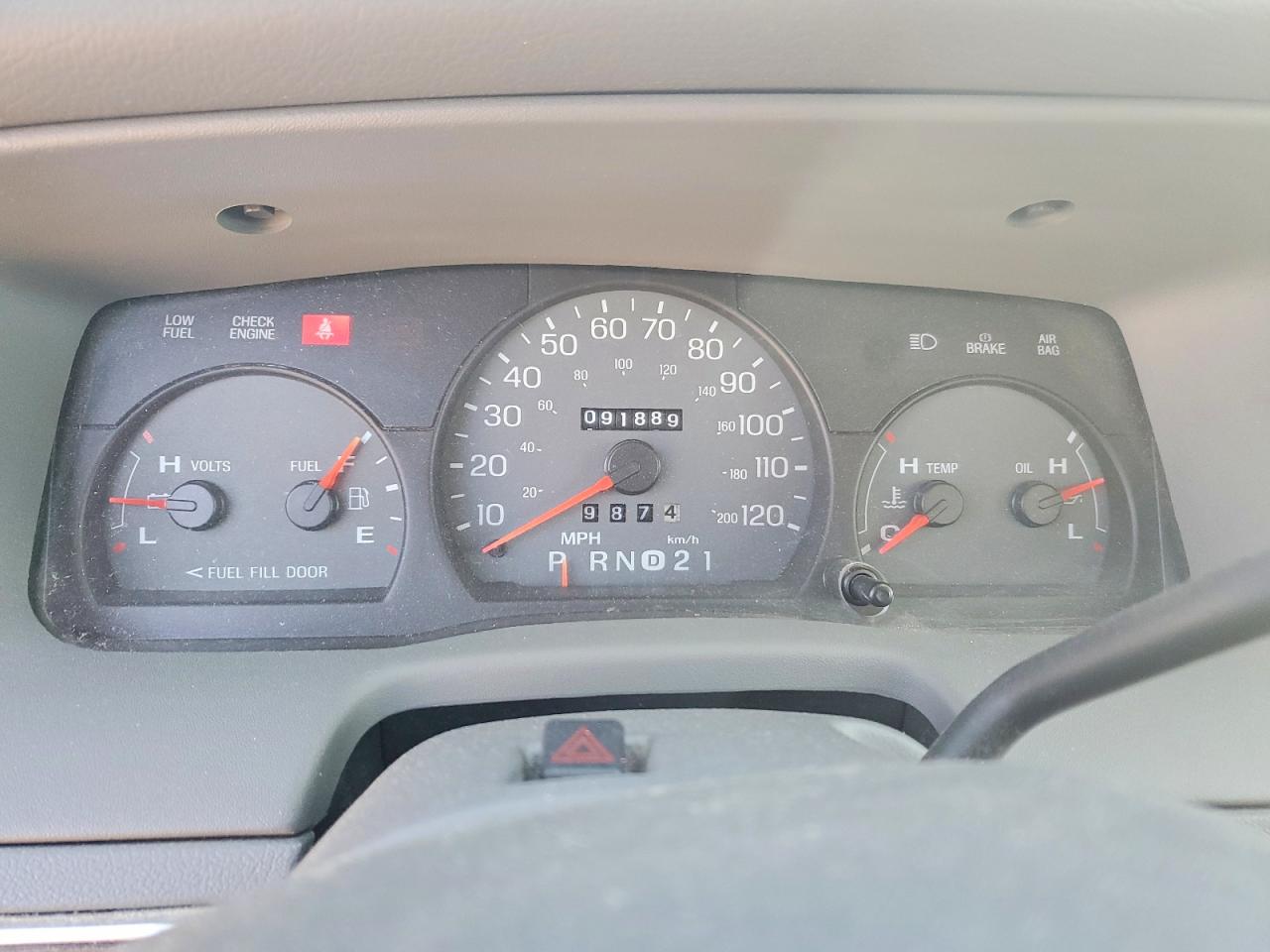 2004 Mercury Grmarquis VIN 2MEFM75W14X609415 photo 9