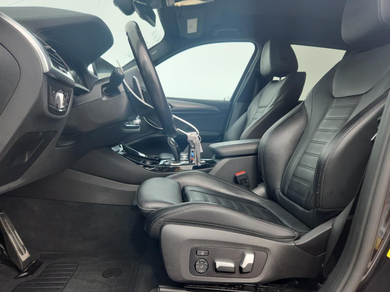 2021 BMW X3 VIN 5UXTY3C07M9F84385 photo 7