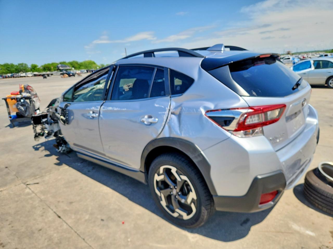 2023 Subaru Crosstrek VIN JF2GTHMC6P8249926 photo 2