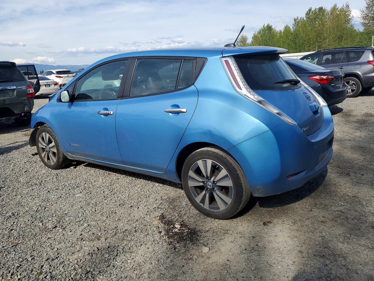 2013 Nissan Leaf VIN 1N4AZ0CP1DC409766 photo 2