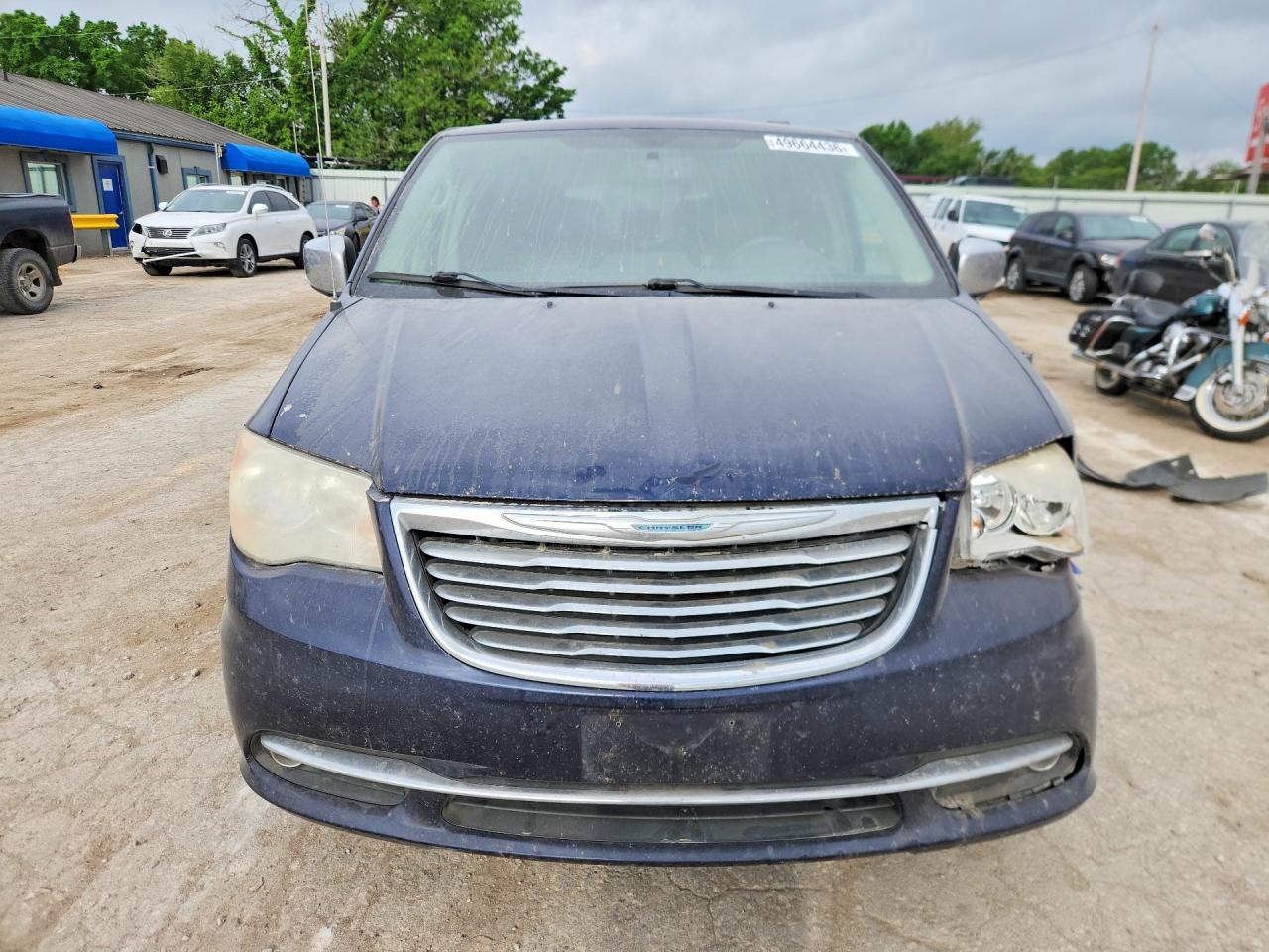2014 Chrysler Minivan VIN 2C4RC1CG4ER228674 photo 5