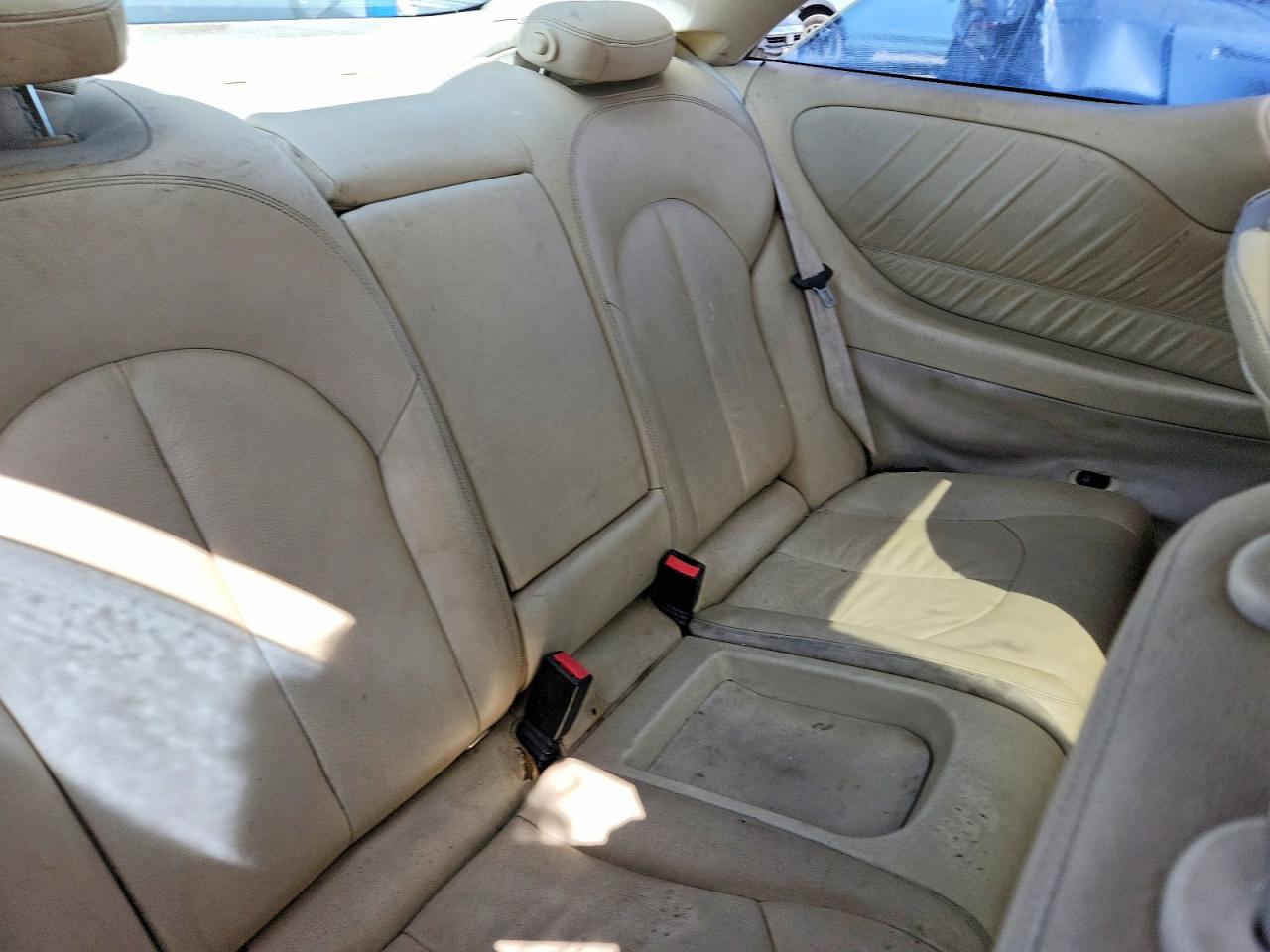 2007 Mercedes-Benz Clk-class VIN WDBTJ56H37F228570 photo 10
