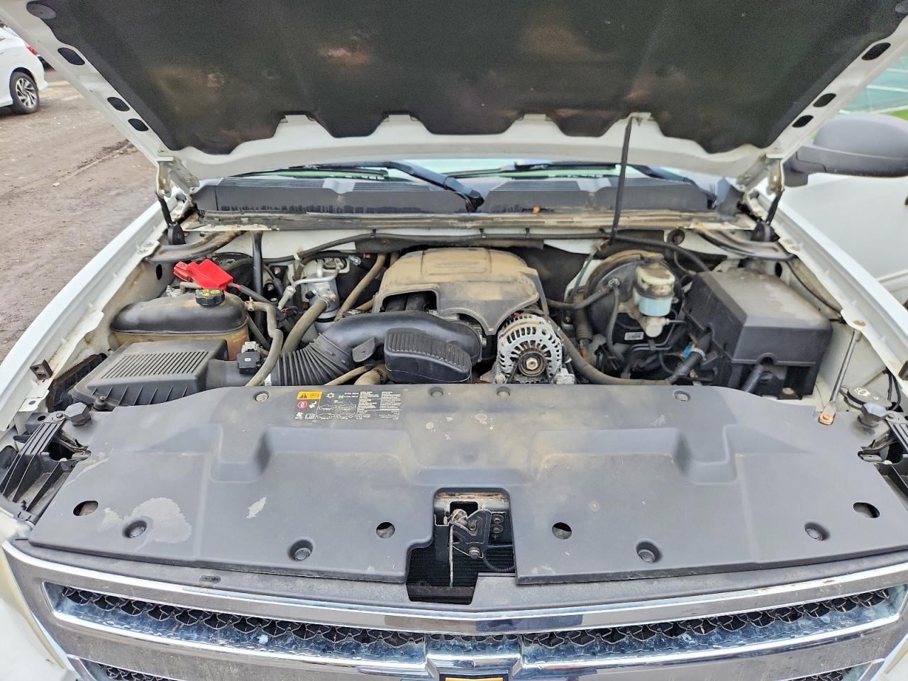 2011 Chevrolet All models VIN 3GCPKSE38BG369114 photo 11