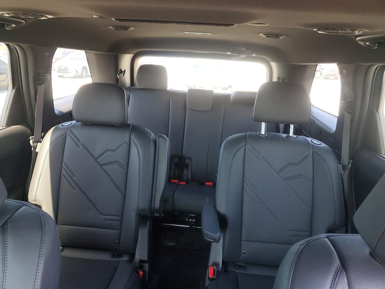2026 Hyundai Palisade x VIN KM8RJES20TU066296 photo 10