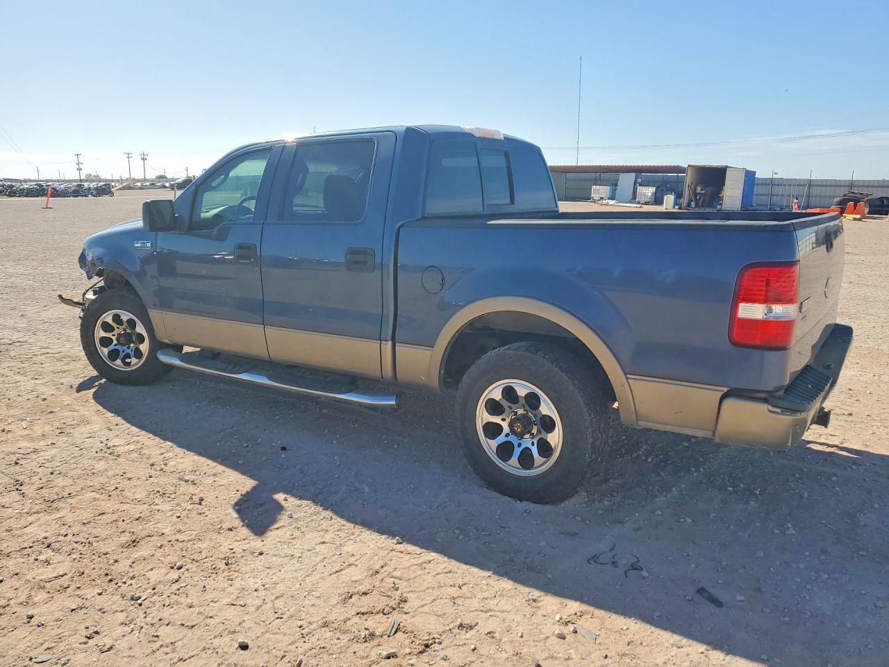 2005 Ford F150 VIN 1FTPW12555FB31618 photo 2